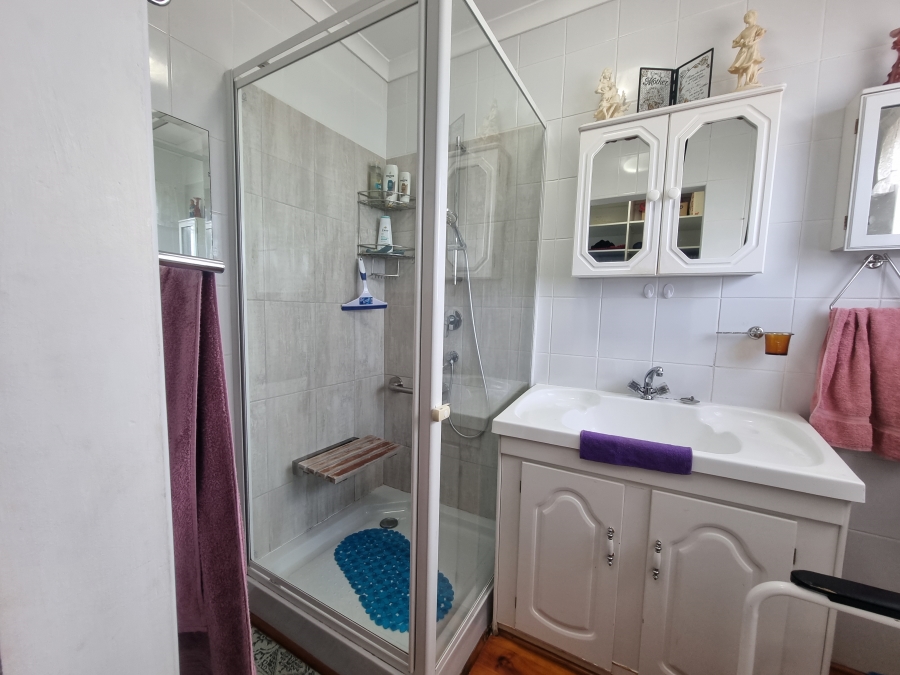 4 Bedroom Property for Sale in Dana Bay Western Cape